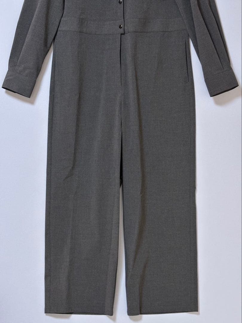 未使用ウィムガゼットTHE PAUSE フーディージャンプスーツグレー　FREE