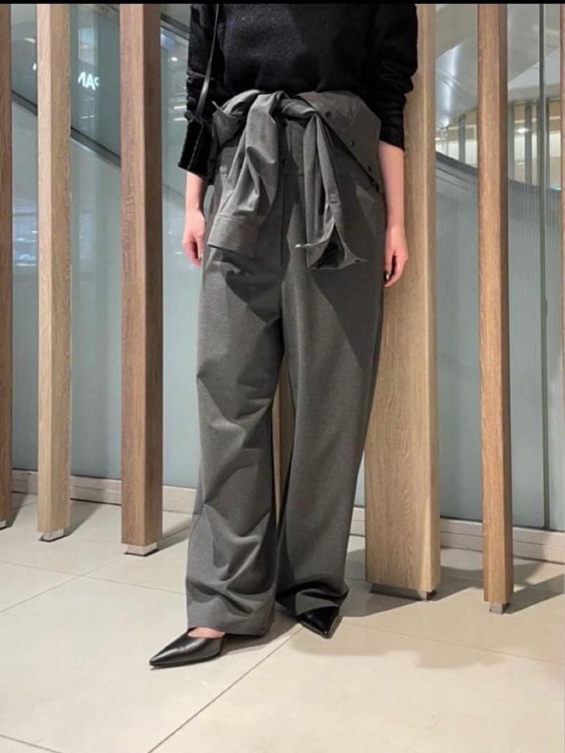 未使用ウィムガゼットTHE PAUSE フーディージャンプスーツグレー　FREE