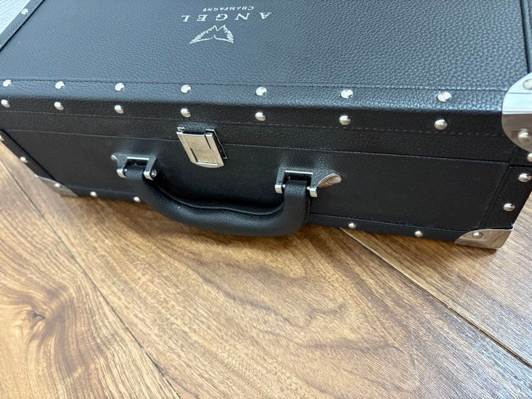 ⭐︎送料込み⭐︎【新品未開栓】エンジェルブリュット　ブラックボトル 専用ケース付き