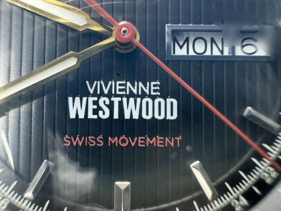 【美品】Vivienne Westwood 時計 VV207BKSL 箱有