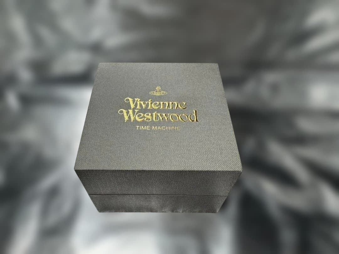 【美品】Vivienne Westwood 時計 VV207BKSL 箱有