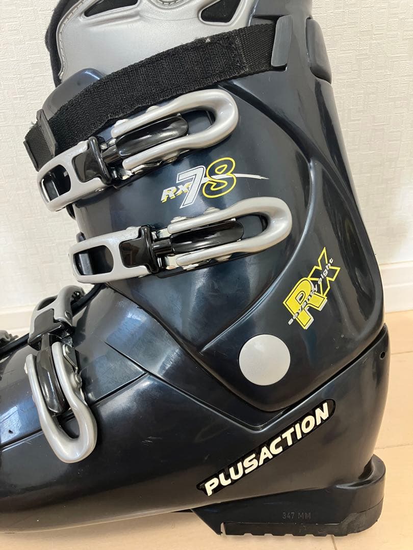 プラスアクション　PLUSACTION スキーブーツ でかい30.0cm以上？
