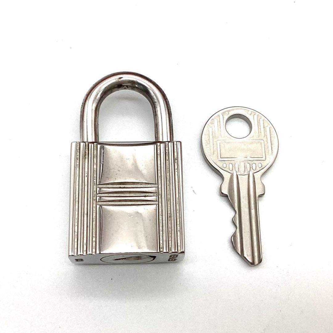 エルメス　カデナ　no.100 パドロック　鍵　シルバー　男性　女性