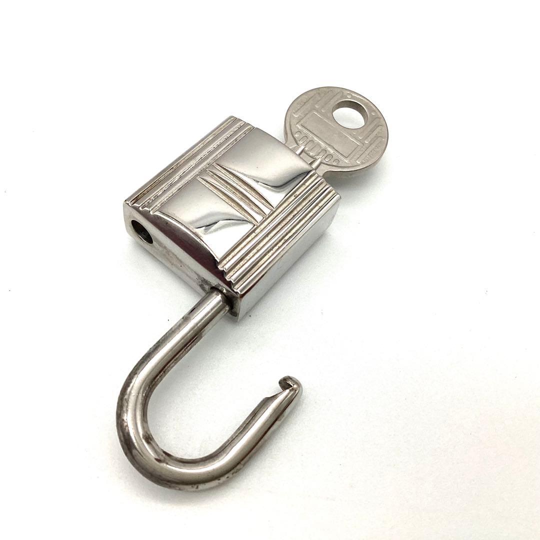 エルメス　カデナ　no.100 パドロック　鍵　シルバー　男性　女性