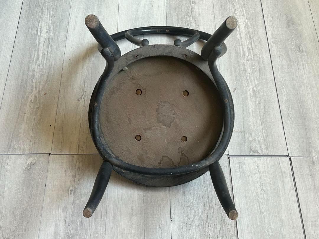 ①　秋田木工　AKIMOKU リペイント　ブラック　ベントウッドチェア　NG