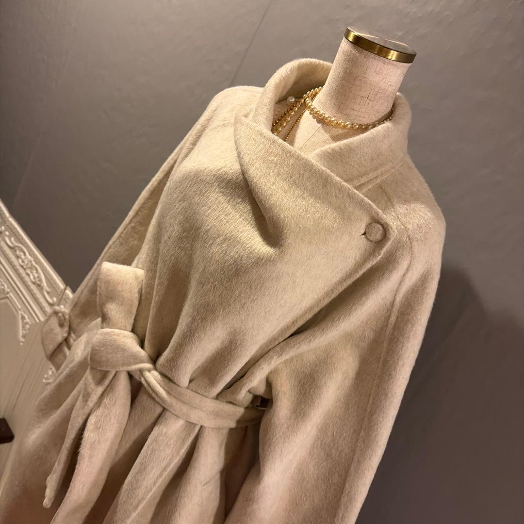 【8万円】カシミヤブレンドウール　ビッグカラーデザインコート