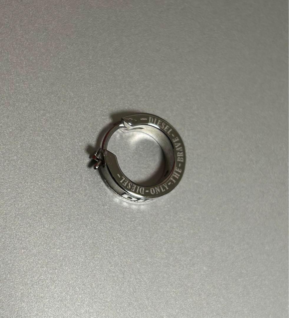 DIESEL シルバーリング型ピアス