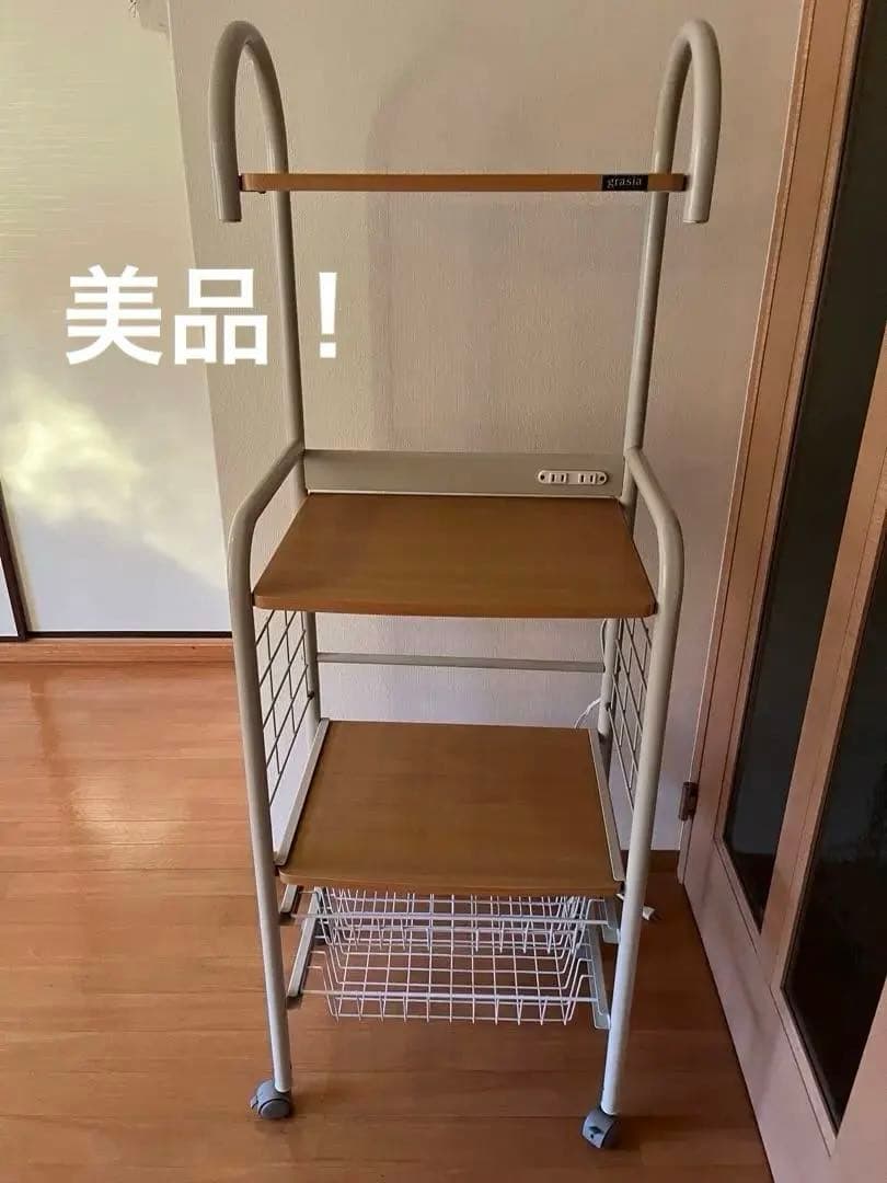 ラスト値下げ！【美品】コンセント付き！レンジボード キャスター付き