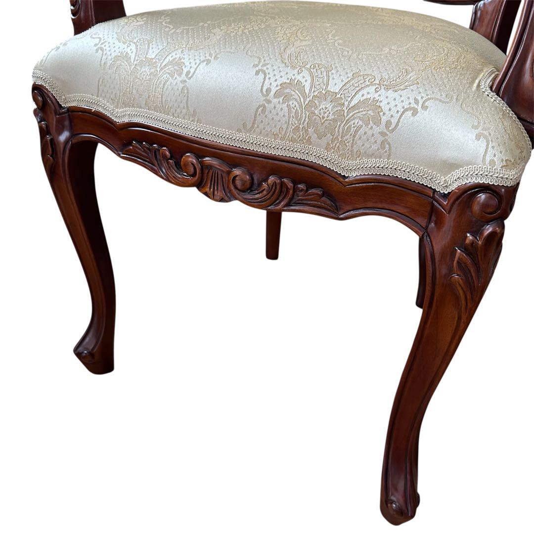 クロシオ フランシスカ チェア 肘付 アンティーク調 ブラウン 猫脚 ロココ調