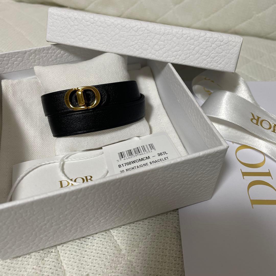 DIOR レザーブレスレット