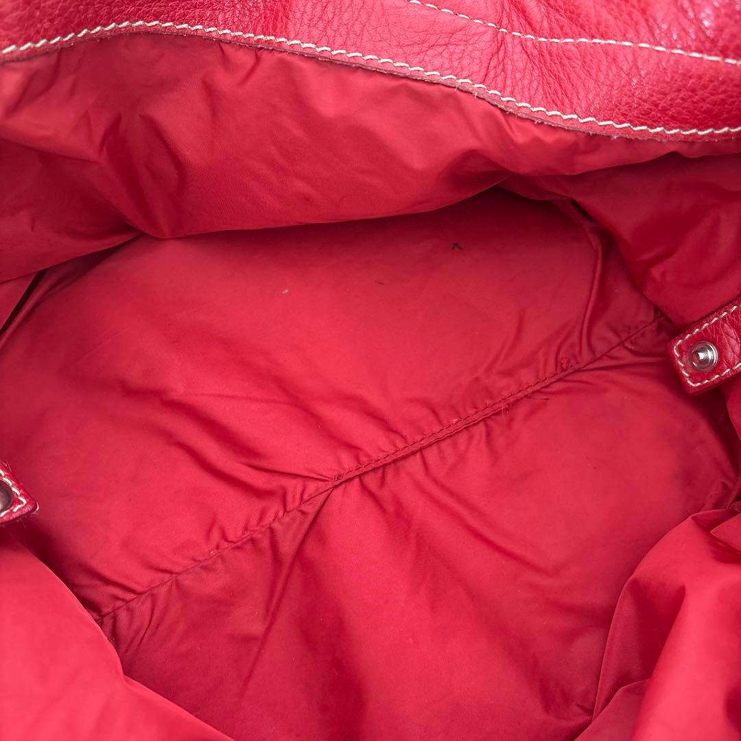 miumiu トートバッグ　レザー