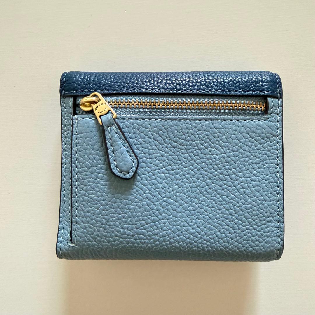 美品✨COACH ミラ スモール フラップ ウォレット・カラーブロック