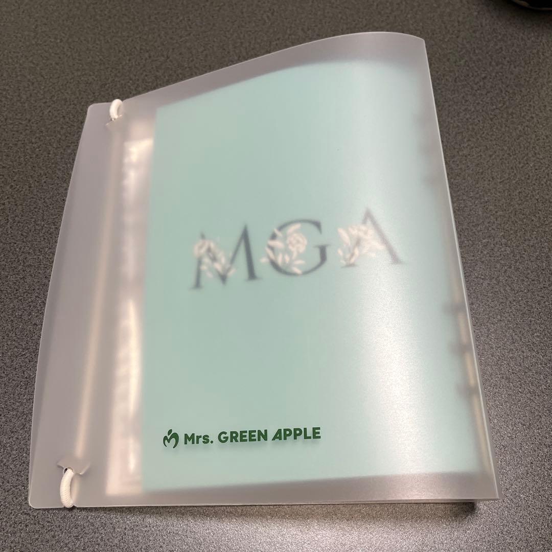 Mrs. GREEN APPLE カードバインダー　カード付き