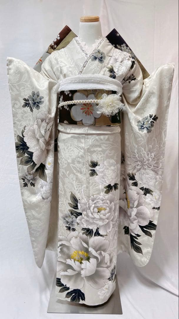 浅緑色 牡丹と四季の花々　振袖 成人式　振袖6点セット　正絹 振袖フルセット