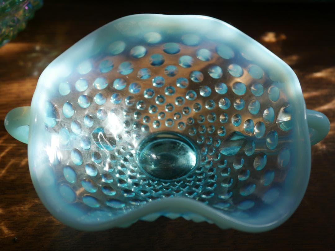 Fenton ブルーオパールセントホブネイル 両ハンドル付きボンボンディッシュ