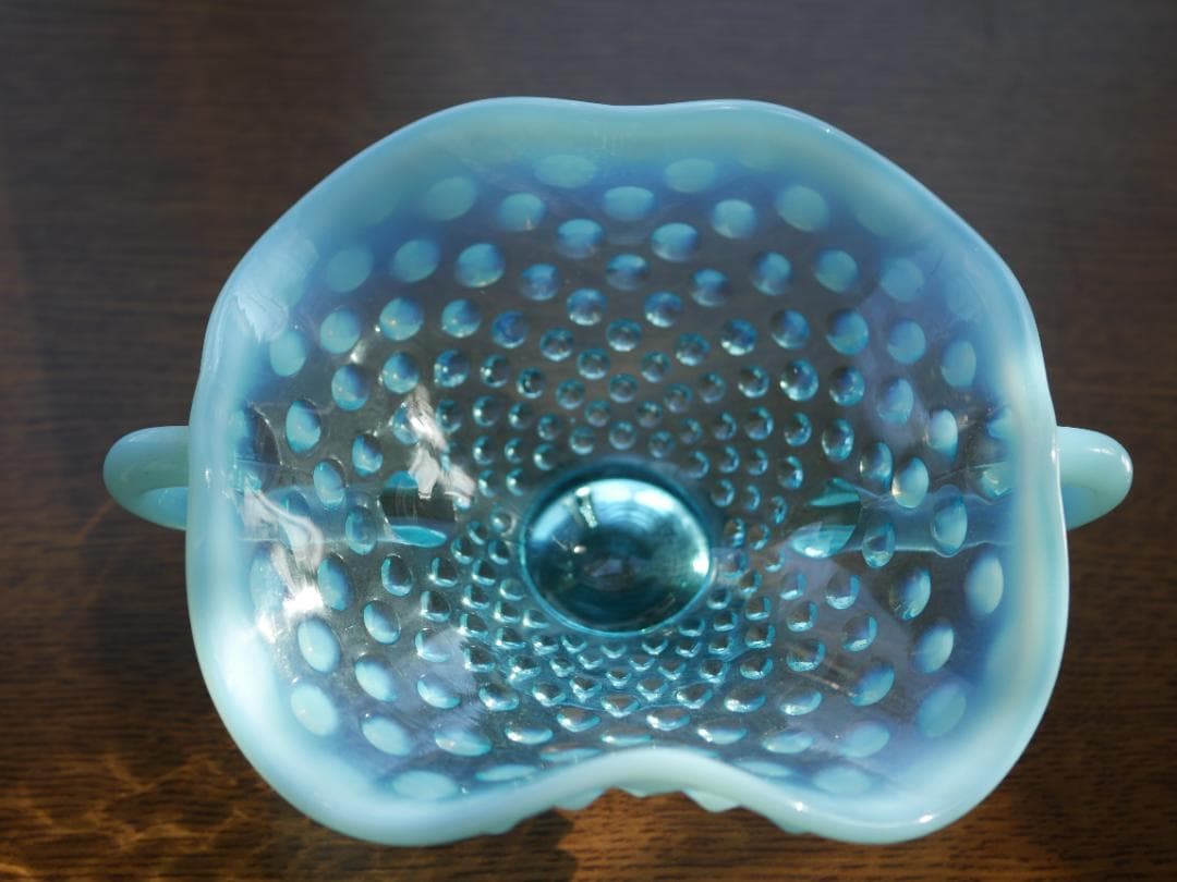 Fenton ブルーオパールセントホブネイル 両ハンドル付きボンボンディッシュ