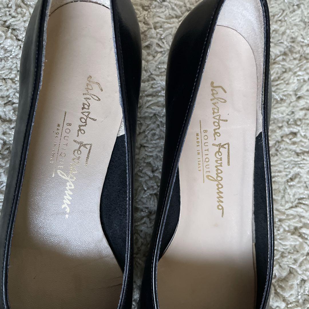 【美品】Ferragamo フェラガモ 7C黒 パンプス ヴァラ