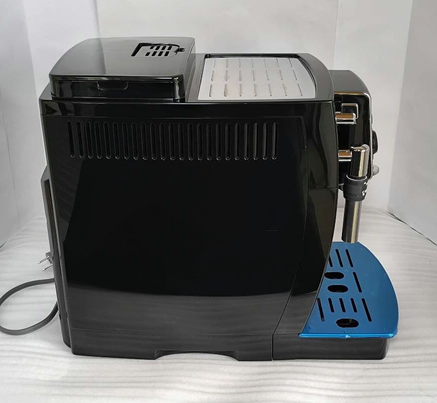 デロンギマグニフィカS コンパクト全自動コーヒーマシン ECAM23120B