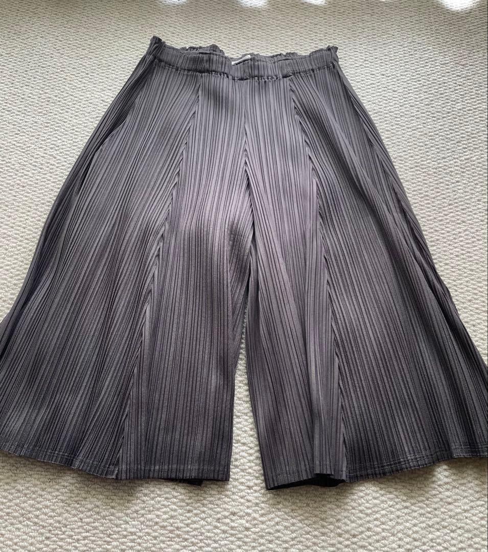 プリーツプリーズ　キュロットスカート