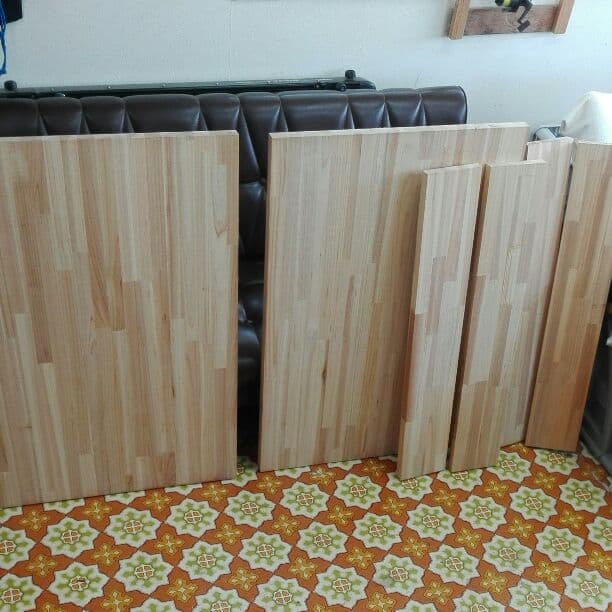 学習机作製用DIY!自作用子供の机2台分の材料！　中国産の杉！修正材です‼