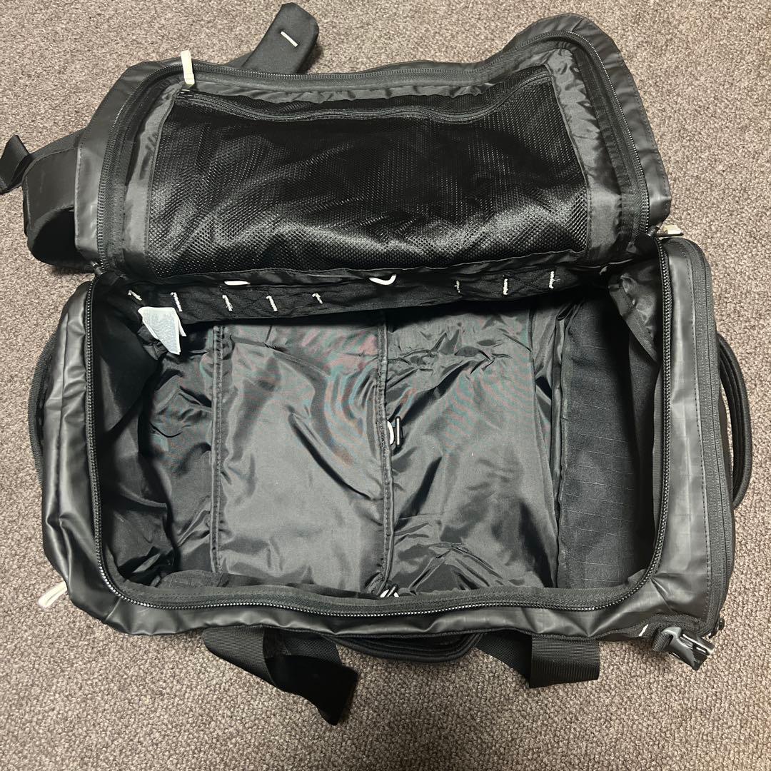 ノースフェイス　ベースキャンプボイジャーライト42L