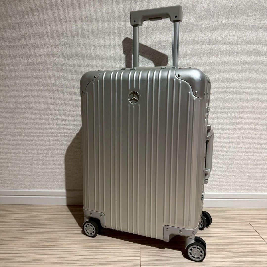 メルセデスベンツ アルミスーツケース 32L 4輪 TSAロック 機内持込サイズ