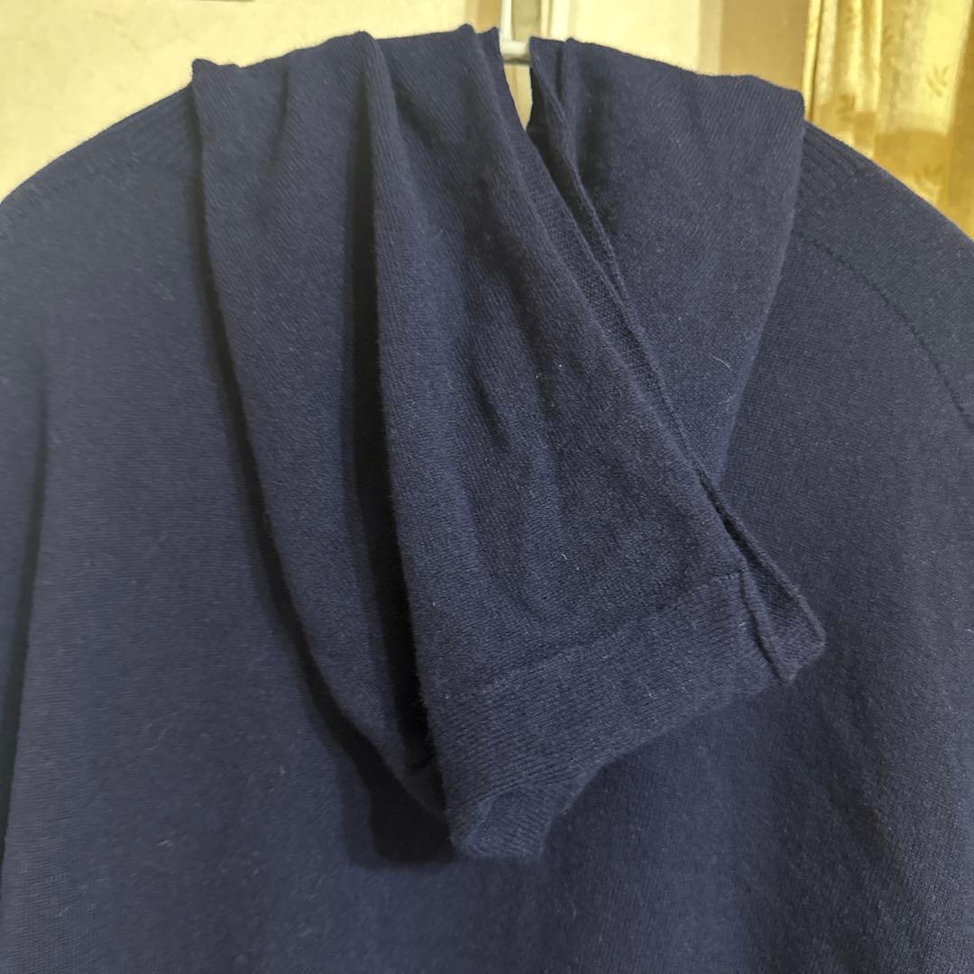 ハグオーワー フード付きニットセーター