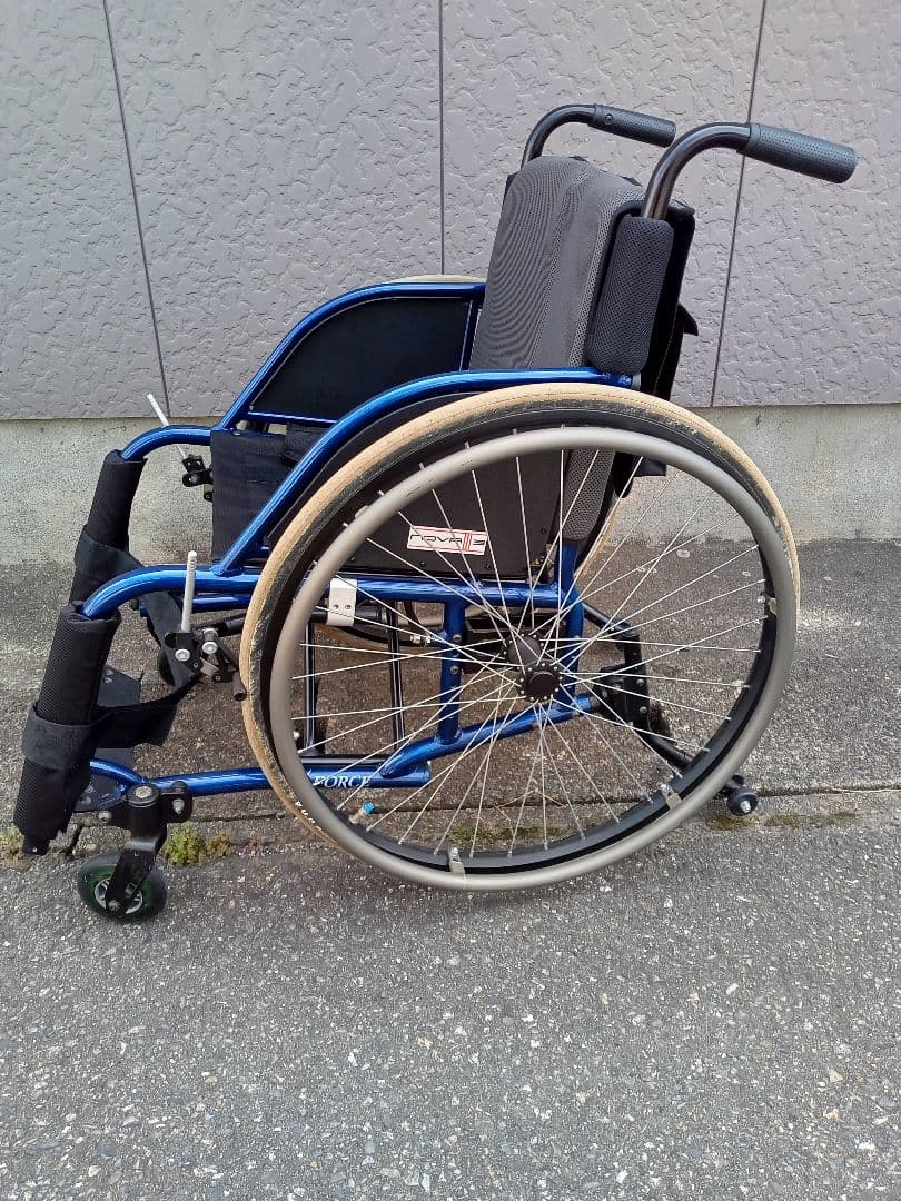 MIKI ミキ　FORCE NOVA3 車椅子軽量