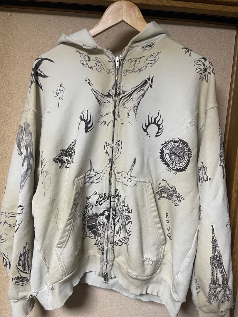 トップス 24SS BALENCIAGA Tatoo Zip Hoodie White S