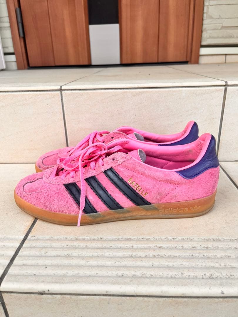 adidas ガゼル ピンク スエード スニーカー