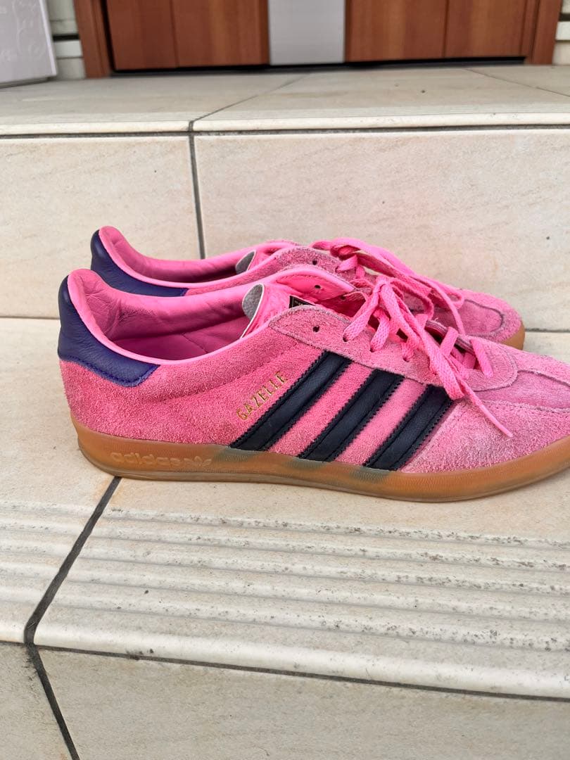 adidas ガゼル ピンク スエード スニーカー