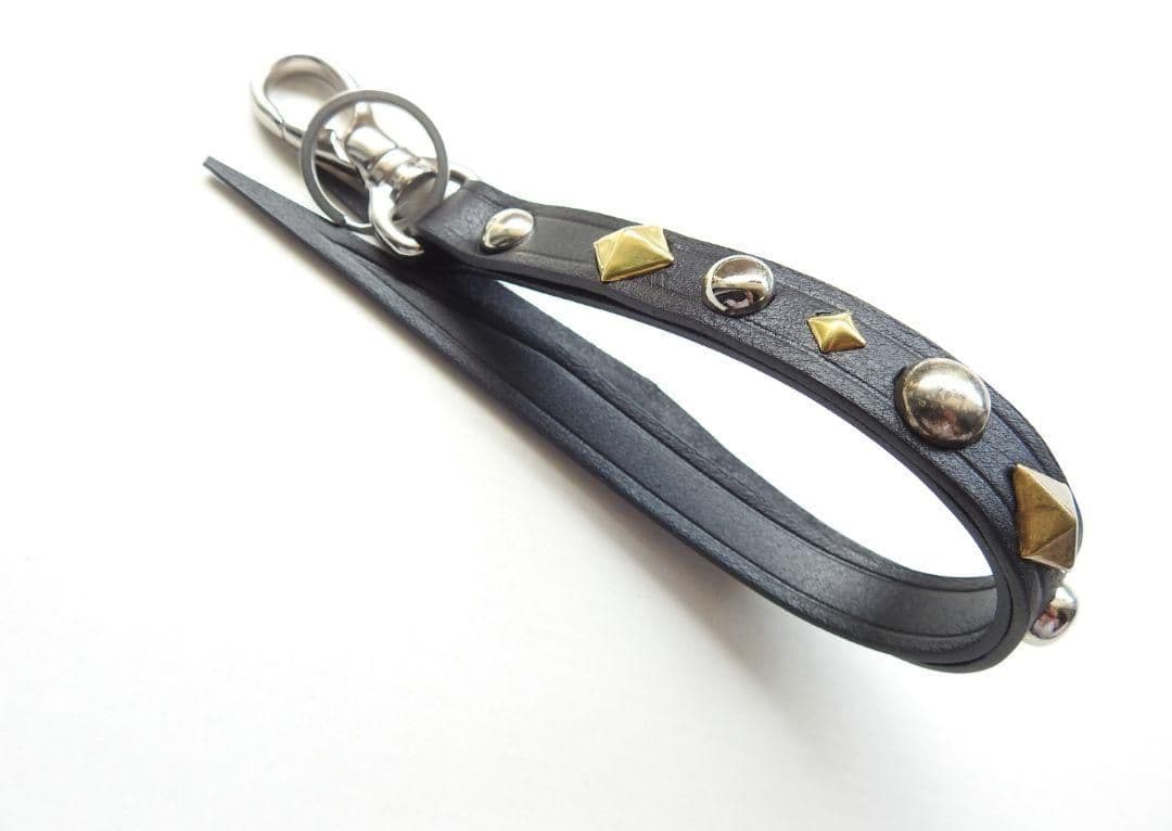 オーダーコメントはこちらから　専用　オーダメイドスタッズキーホルダーストラップ