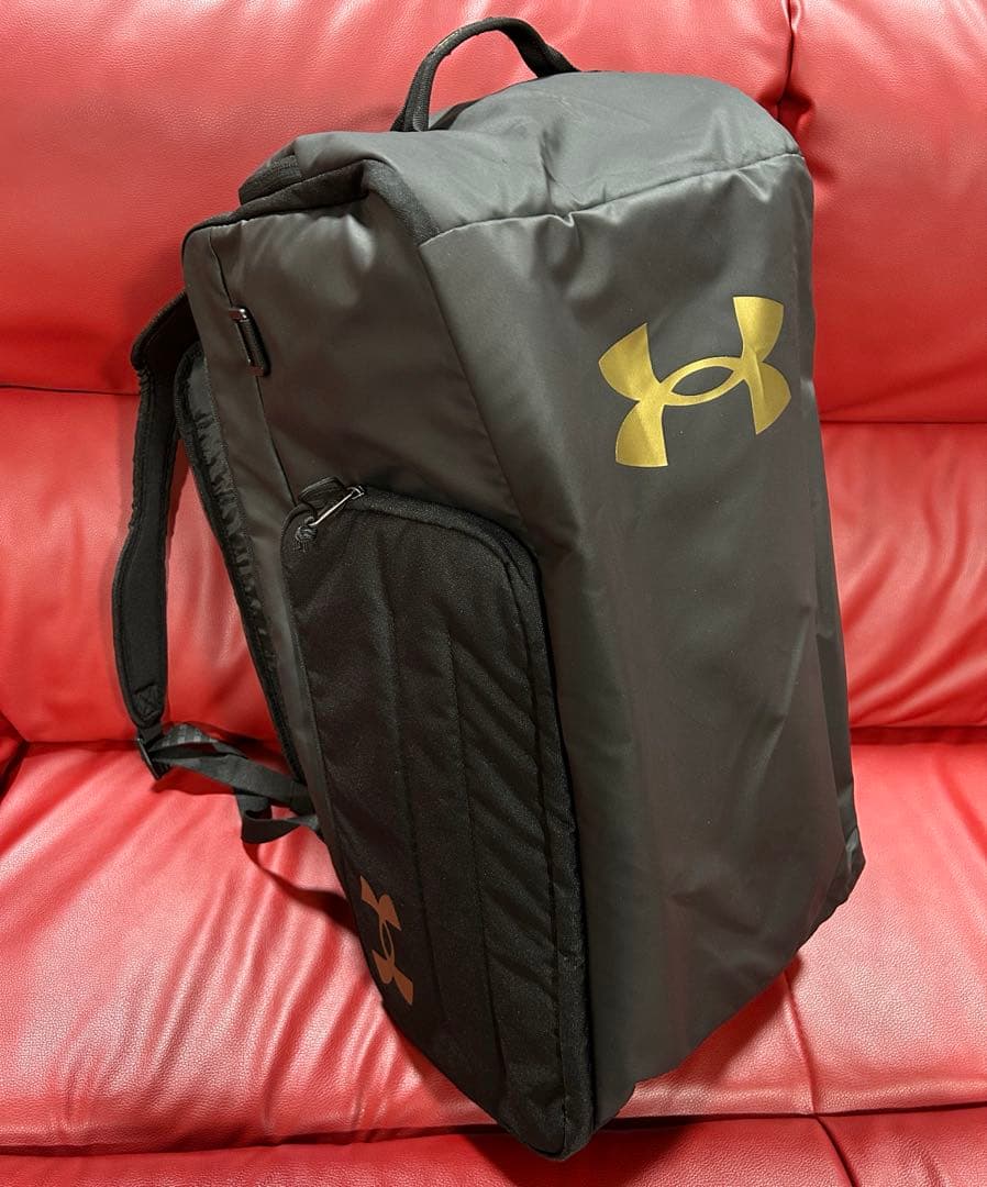 UAコンテインデュオ ダッフル バックパック Mサイズ　UNISEX