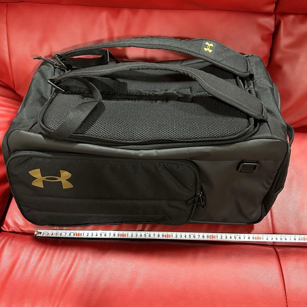 UAコンテインデュオ ダッフル バックパック Mサイズ　UNISEX