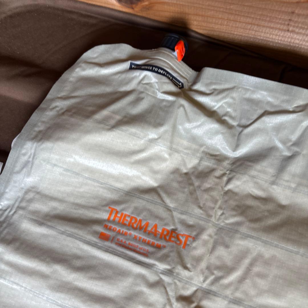 【Therm-a-Rest】NeoAir XTherm MAX レギュラー