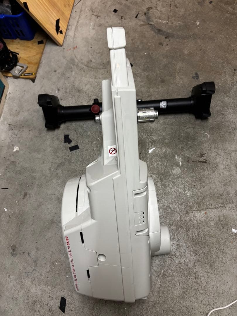 ELITE DRIVO スマートトレーナー　ZWIFT対応