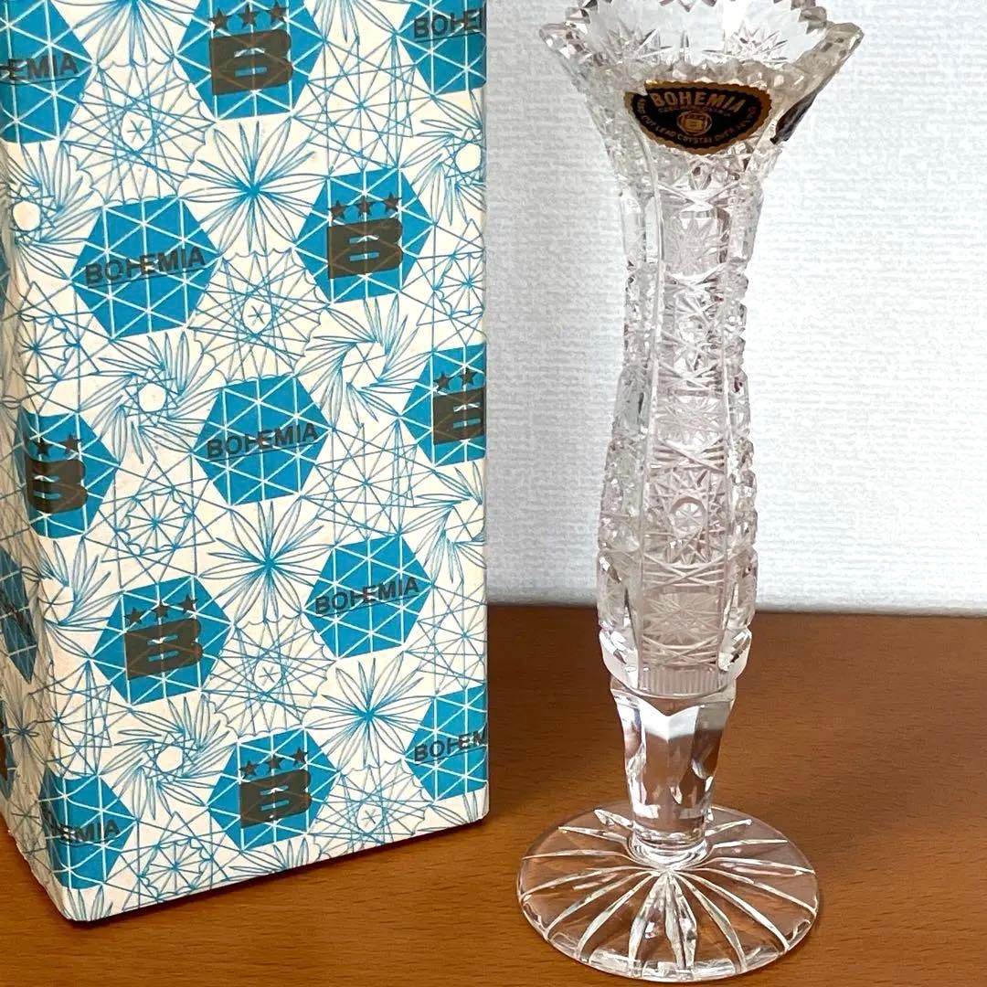 ボヘミアクリスタル 花瓶 一輪挿しpbo24% 500PKチェコ製