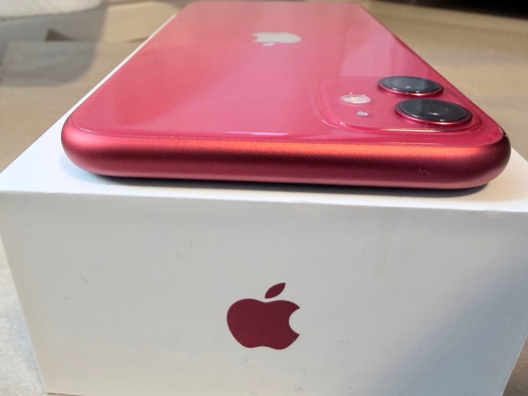 iPhone 11 (PRODUCT)RED 256GB SIMフリー おまけ付