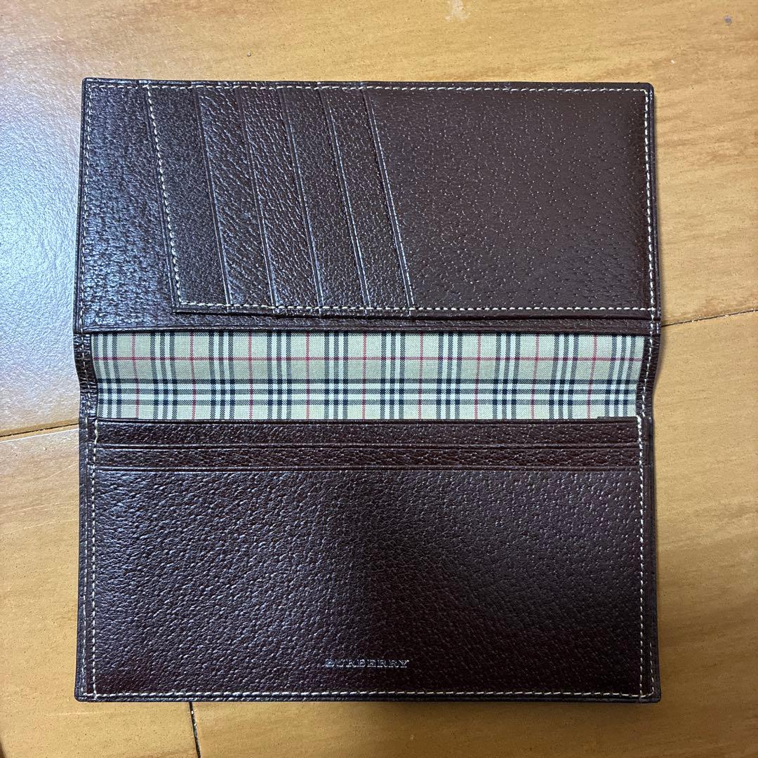 と*ん様 BURBERRY ブラウン 二つ折り財布　新品未使用