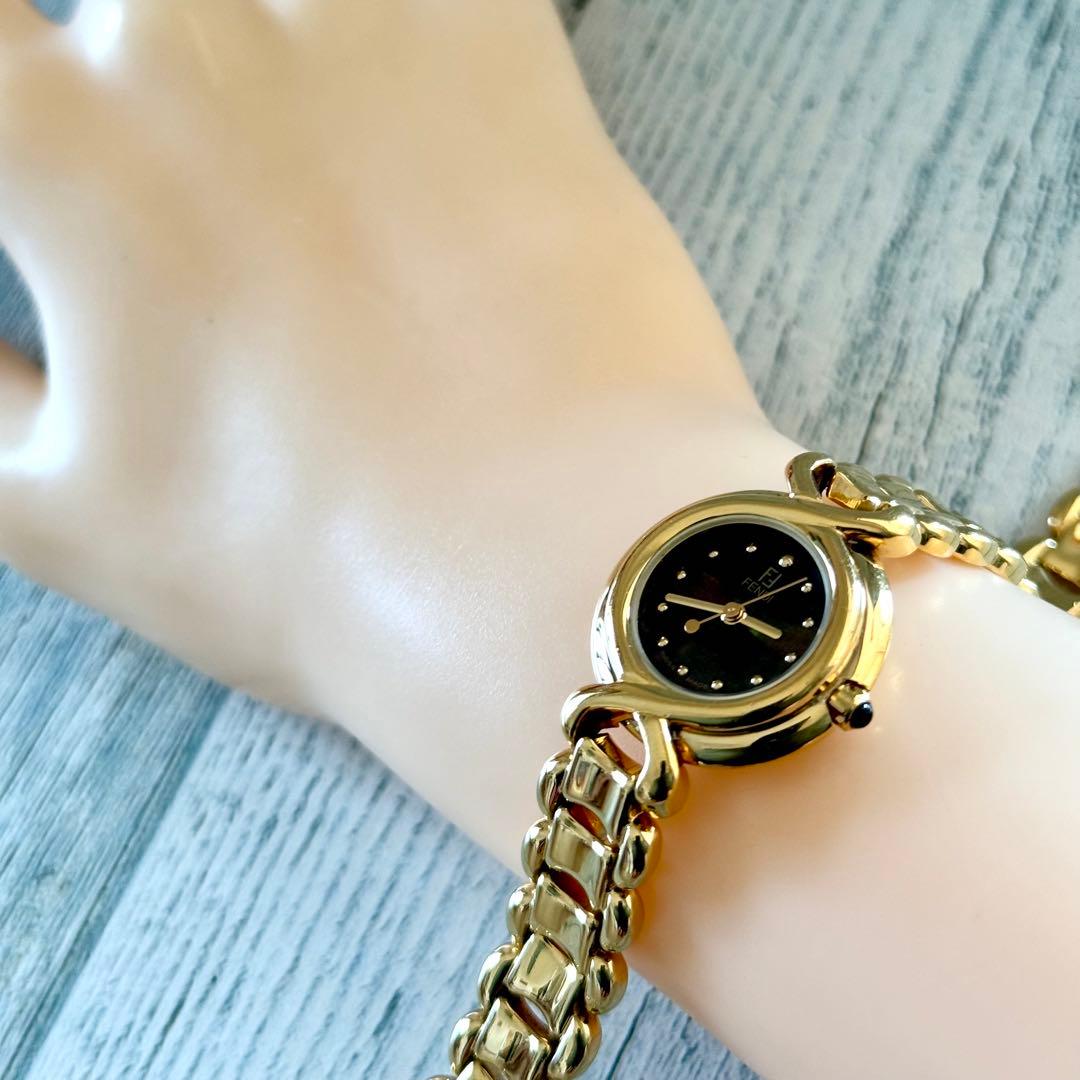 【希少】FENDI フェンディ 腕時計 700L ブラウン シェル ゴールド