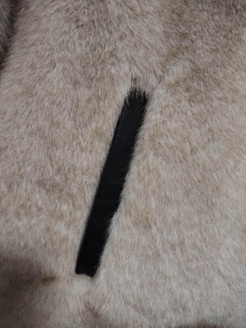 Eimee Law ミンクファー フーディドロスト ベストコート