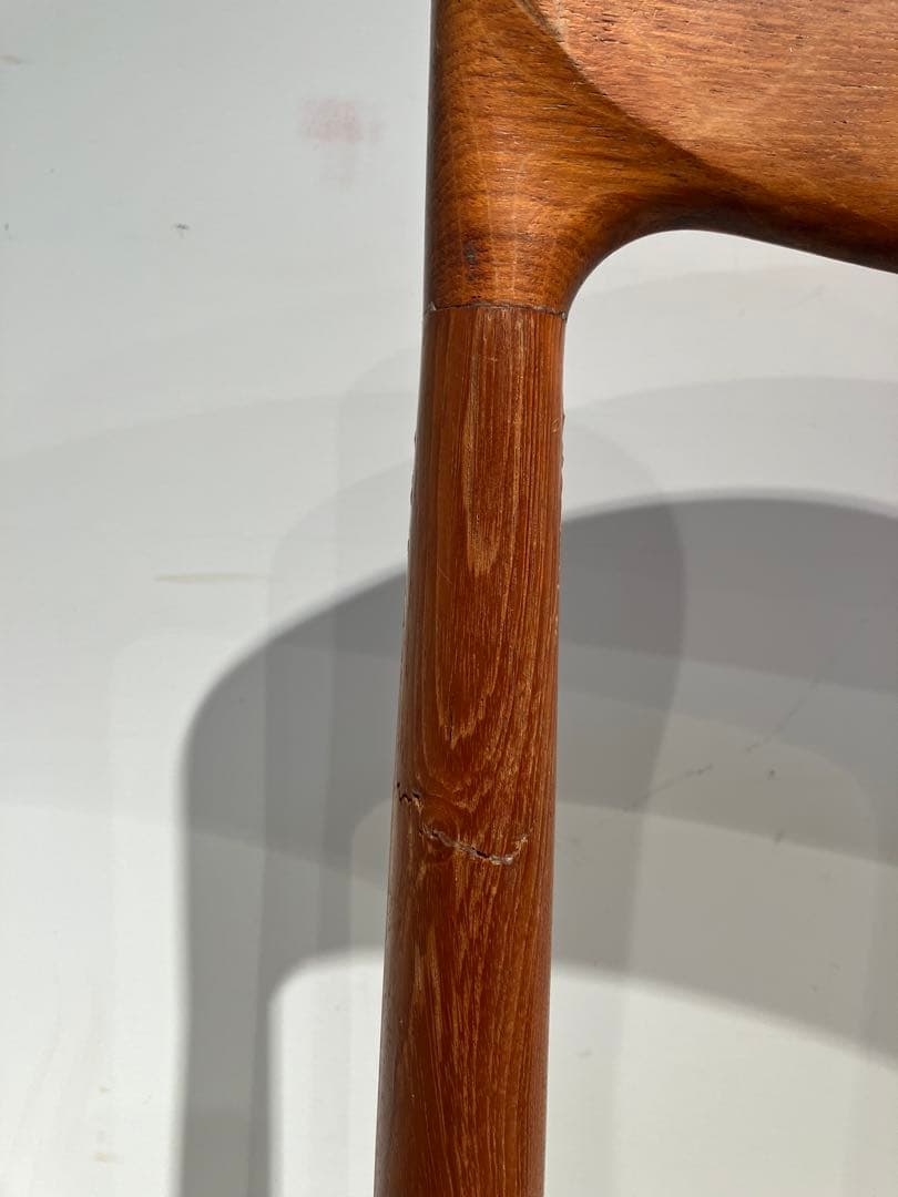 北欧、ヴィンテージチェア、少々難あり、アクタス、北欧デザイン、レトロ、デンマーク