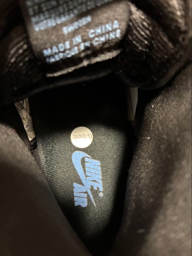 Air Jordan 1 ハイカット ブラック/ホワイト