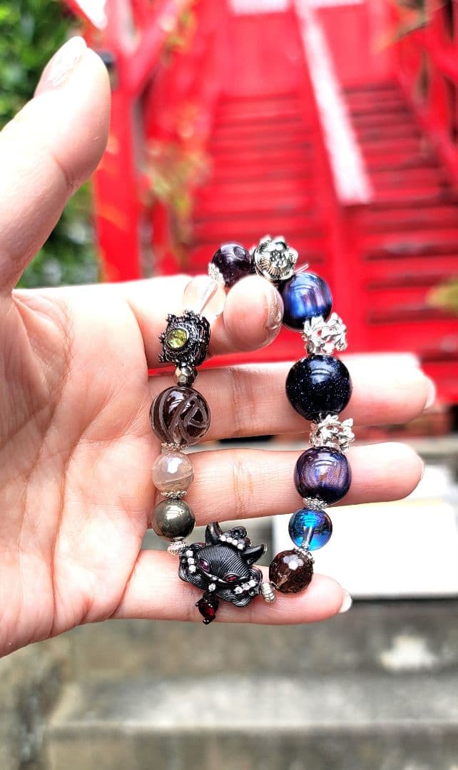 九尾の護符見極めのオルゴブレスレット