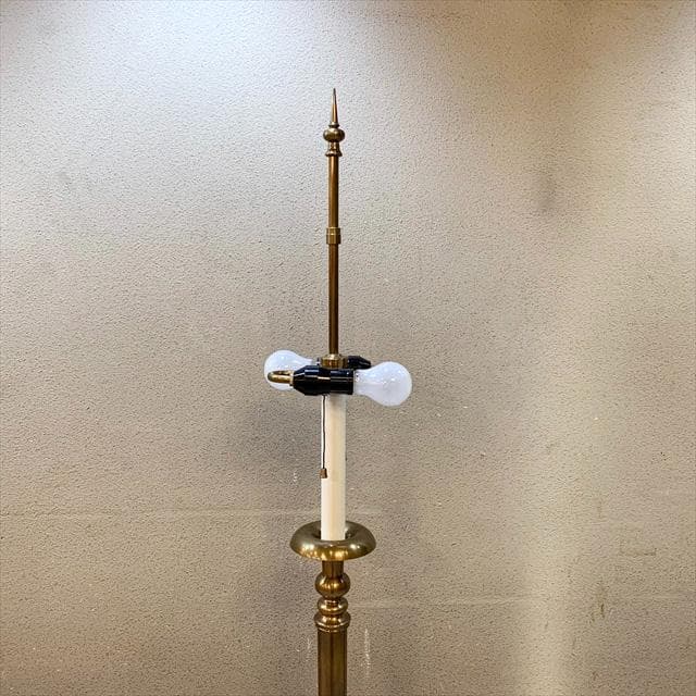 山菊工芸の2000年代クラシックフロアランプ