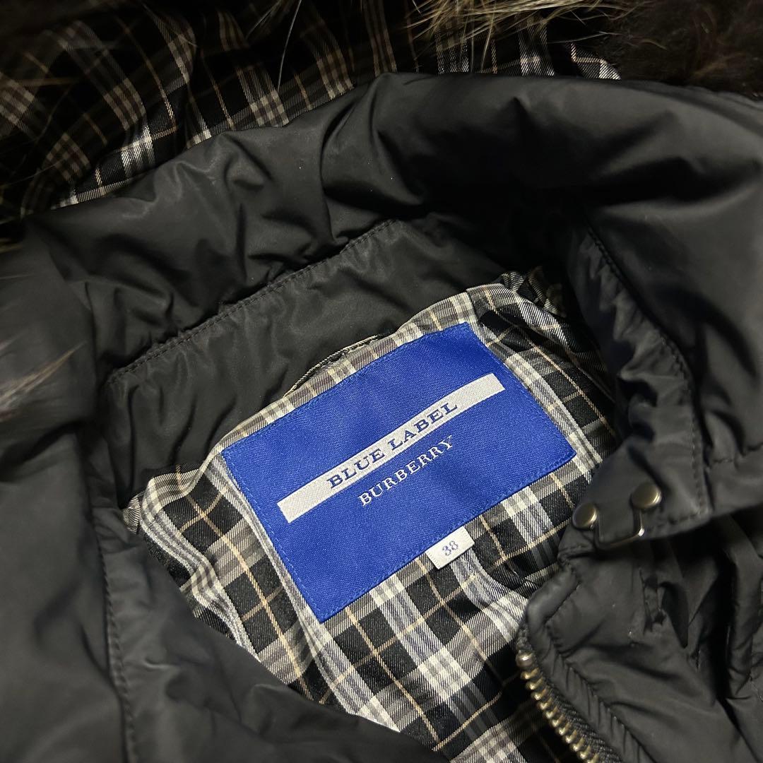 バーバリーブルーラベル ファー付きダウンジャケット 38