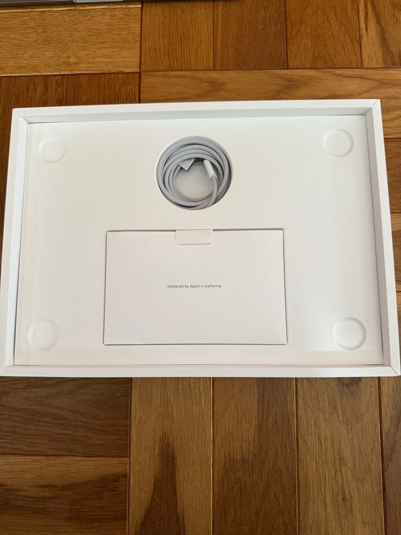 MacBook Air M2 バッテリー最大容量100% 【極美品】　13インチ