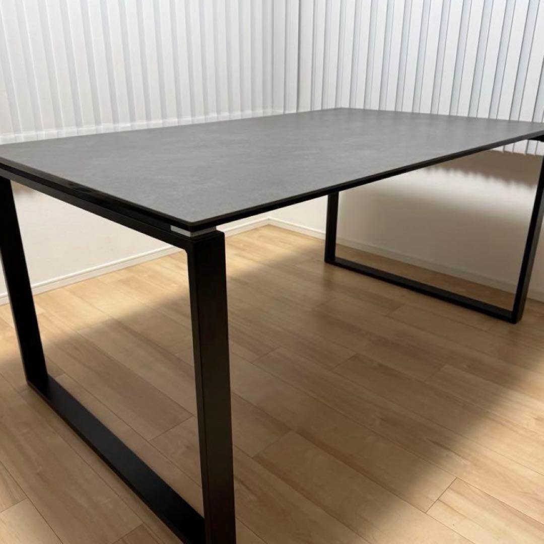 【ニトリ】セラミックテーブル【Mr.FISH】