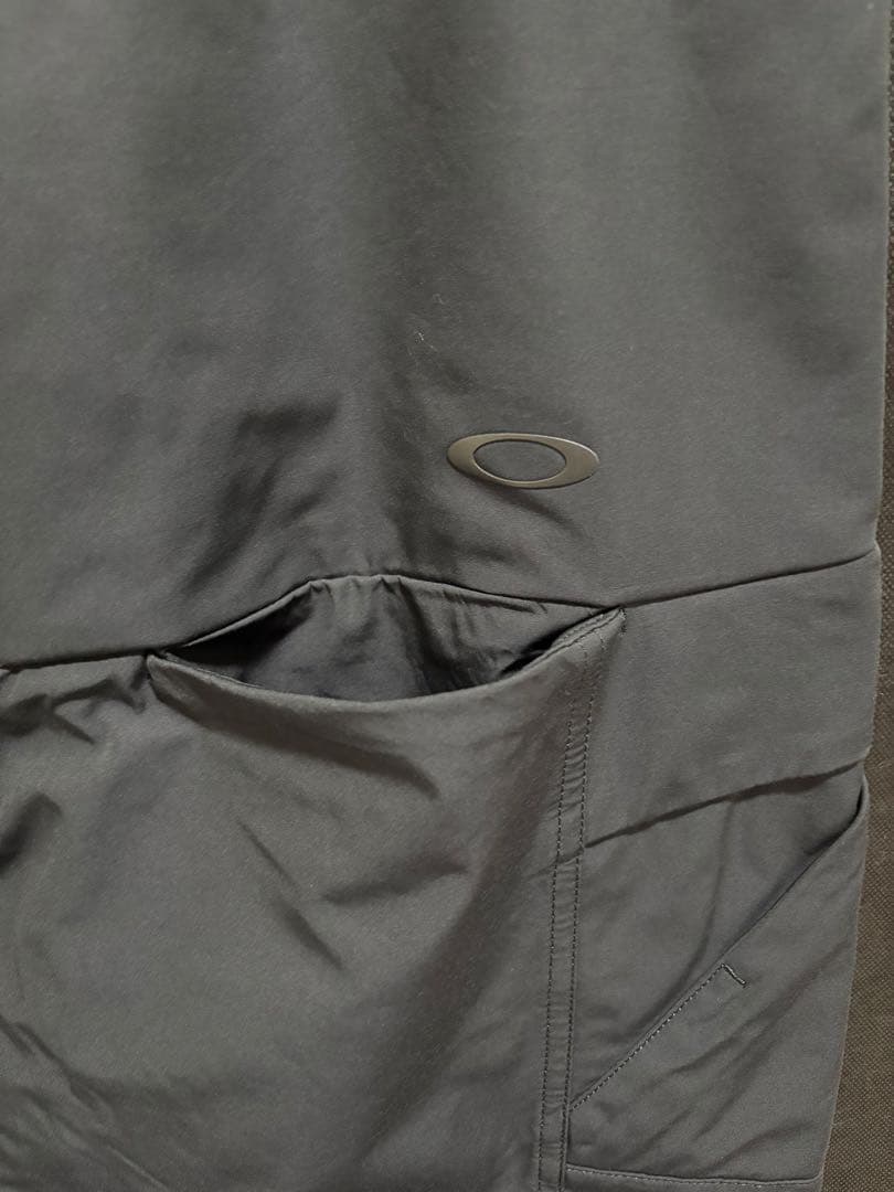 新品 OAKLEY ブラック スノーボード ビブパンツ Lサイズ オークリー防水