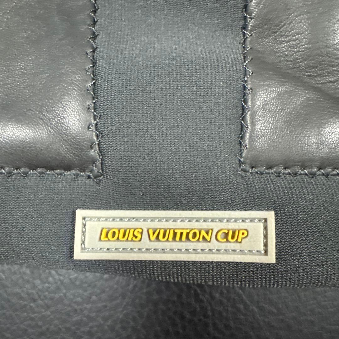 値下げしました‼️LOUIS VUITTON CUP 手袋 黒とグレー